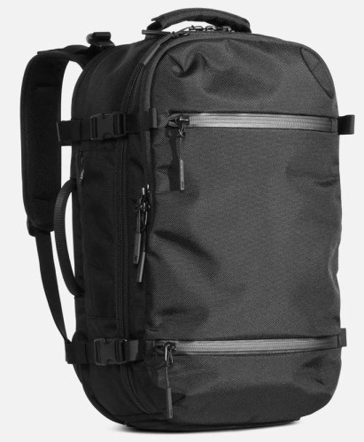 35L Travel Backpack Dark Ivy - Open Story™