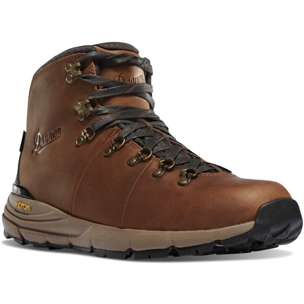 danner minimalist boot