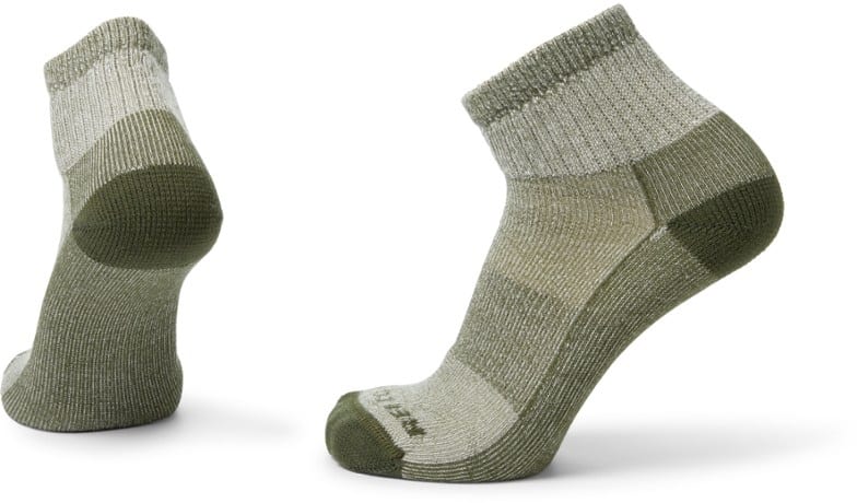 5 Best Socks for Rucking, Hiking, and Travel: Merino Socks for Comfy, Dry Feet