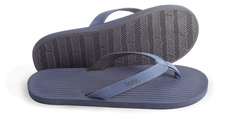 31 Best Travel Sandals for Men and Women: Style, Walking, Comfort, Minimalist, Hiking, Beach Life, and More