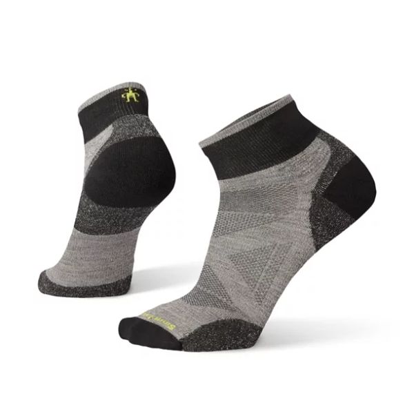5 Best Socks for Rucking, Hiking, and Travel: Merino Socks for Comfy, Dry Feet