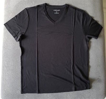 An Ultimate Unbound Merino T-Shirt Review: No Washing and Heavy Travel ...