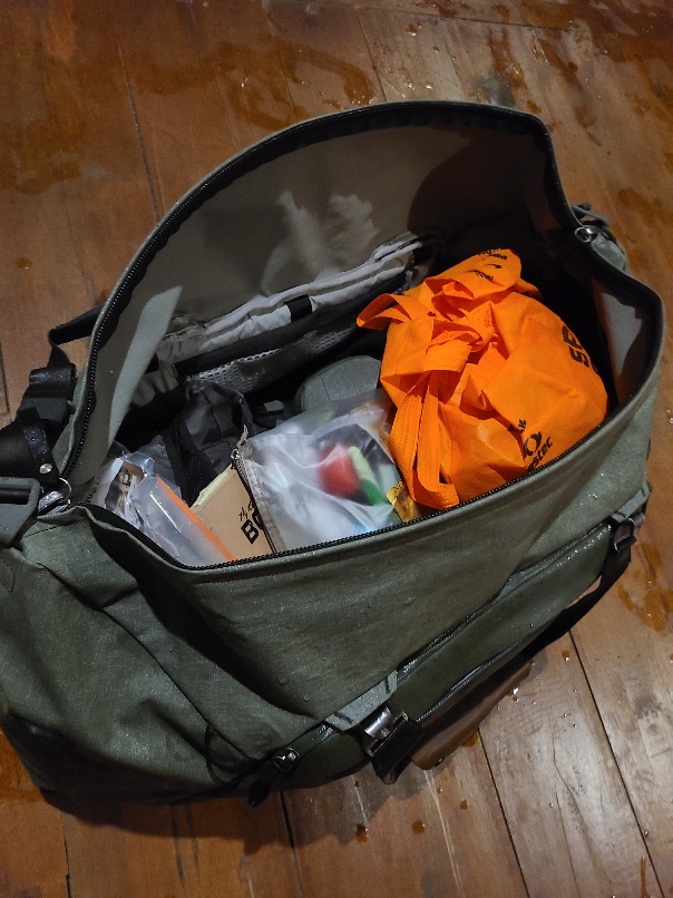 peak design travel duffel bag