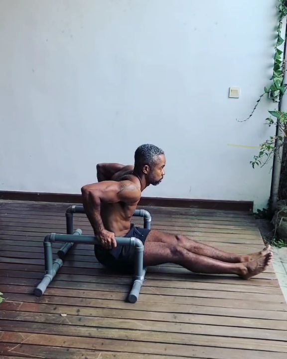 The Only Calisthenics Chest Workout You Need for a Strong, Muscular ...
