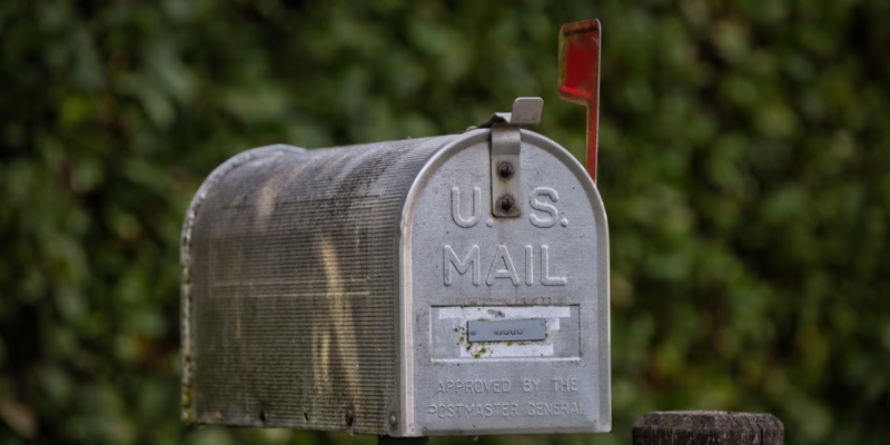 14 Best Virtual Mailboxes for US Expats and Digital Nomads Living Abroad + Best Residential Address Services Now